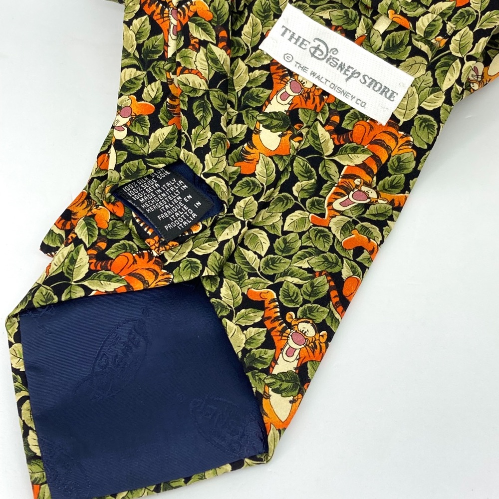 CLEARANCE Tigger The Disney Store Tie Necktie 100% Silk Made in Italy Pre Loved